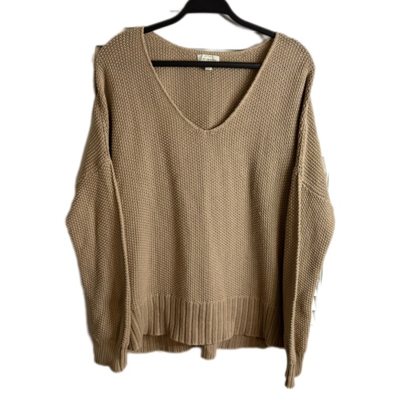Lucky Brand Women’s SZ M Netural/Tan/Taupe V-Neck Knit Relaxed Fit Sweater - Picture 3 of 6